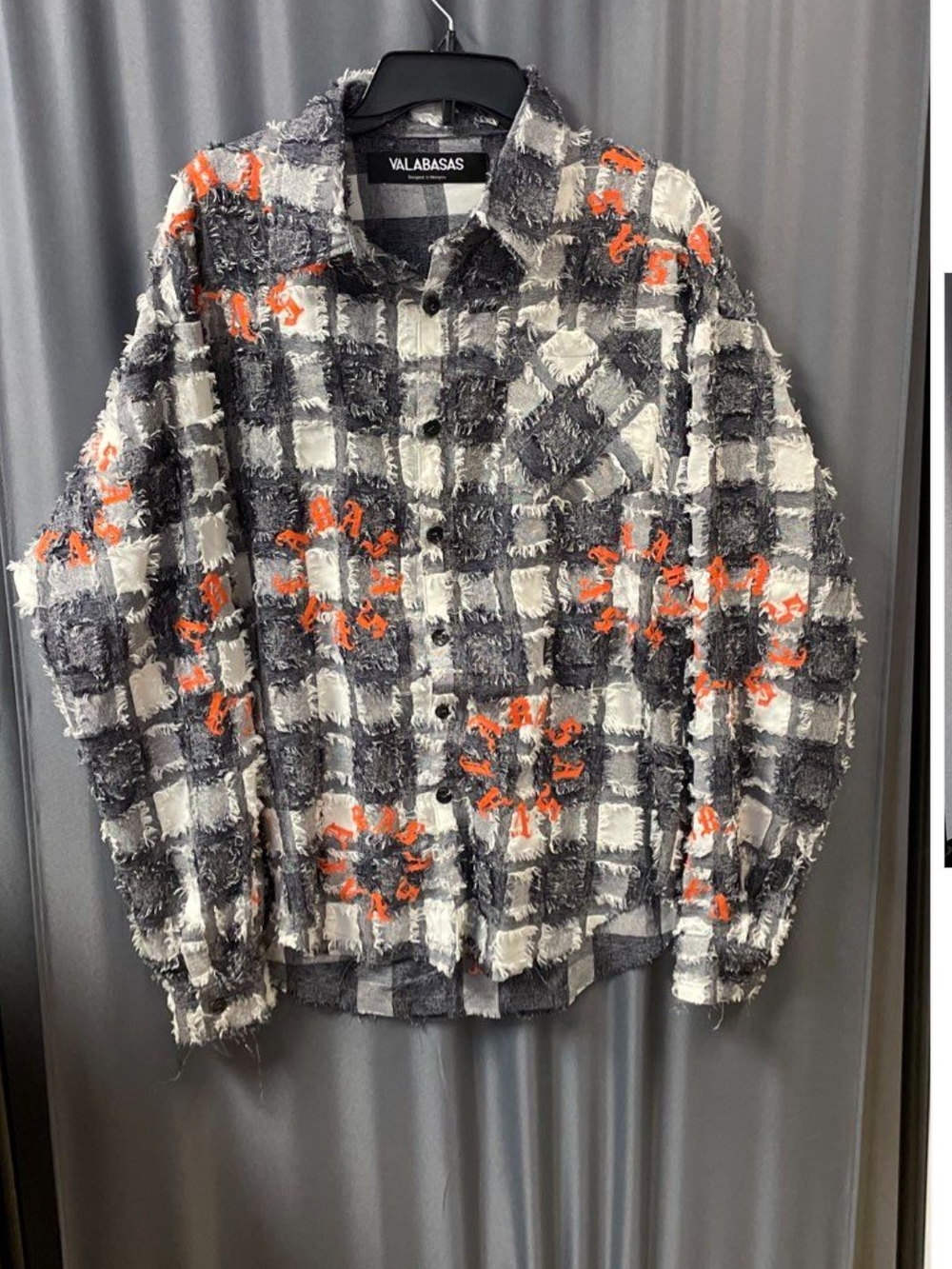 Valabasas Black White Orange Distressed Frayed Graphic Plaid Shirt
Size Medium